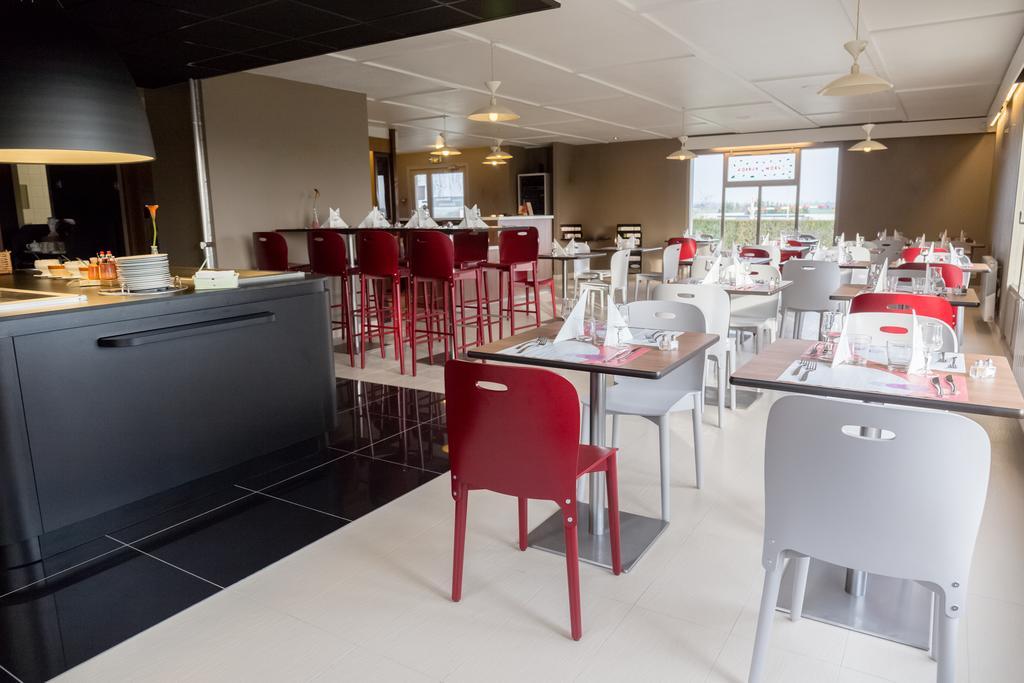 Hotel Inn Design Laval Laval  Zewnętrze zdjęcie